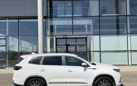 Chery Tiggo 8 Pro, 2021 год, 1 735 000 рублей, 5 фотография