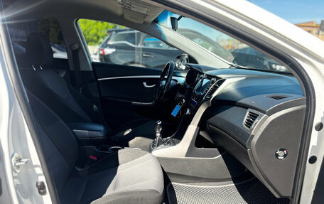 Hyundai i30 II рестайлинг, 2014 год, 1 000 000 рублей, 30 фотография