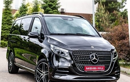 Mercedes-Benz V-Класс, 2024 год, 10 000 000 рублей, 1 фотография