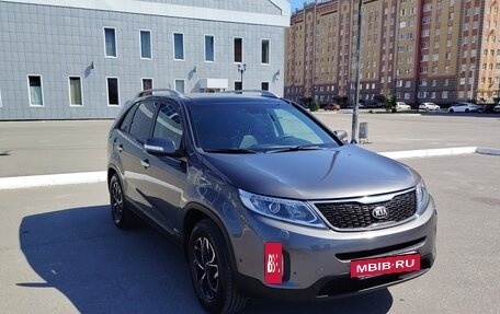 KIA Sorento II рестайлинг, 2015 год, 2 100 000 рублей, 2 фотография