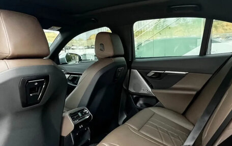 BMW 5 серия, 2024 год, 5 250 021 рублей, 11 фотография