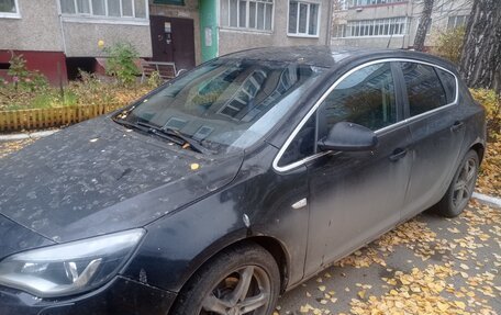 Opel Astra J, 2011 год, 555 555 рублей, 2 фотография