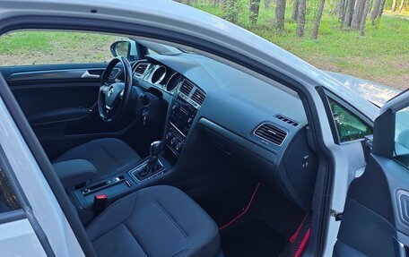 Volkswagen Golf VII, 2018 год, 1 800 000 рублей, 16 фотография