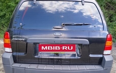 Ford Escape II, 2005 год, 600 000 рублей, 2 фотография