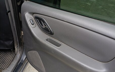 Ford Escape II, 2005 год, 600 000 рублей, 10 фотография