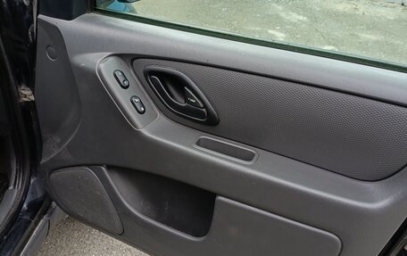 Ford Escape II, 2005 год, 600 000 рублей, 11 фотография