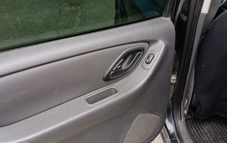 Ford Escape II, 2005 год, 600 000 рублей, 15 фотография