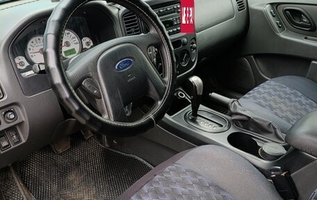 Ford Escape II, 2005 год, 600 000 рублей, 8 фотография