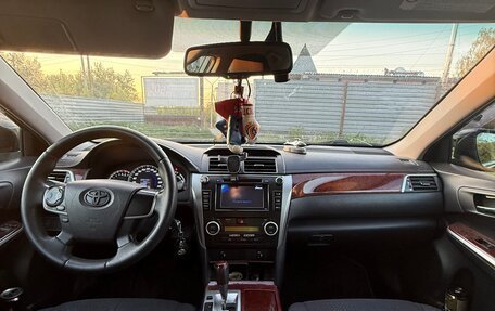 Toyota Camry, 2012 год, 1 650 000 рублей, 5 фотография