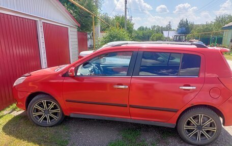 Geely MK Cross I, 2014 год, 350 000 рублей, 2 фотография