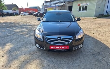 Opel Insignia II рестайлинг, 2011 год, 910 000 рублей, 2 фотография