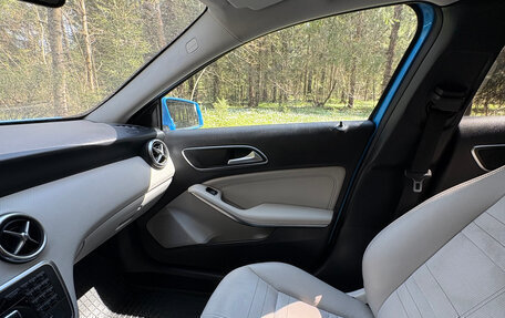 Mercedes-Benz A-Класс, 2013 год, 900 000 рублей, 15 фотография
