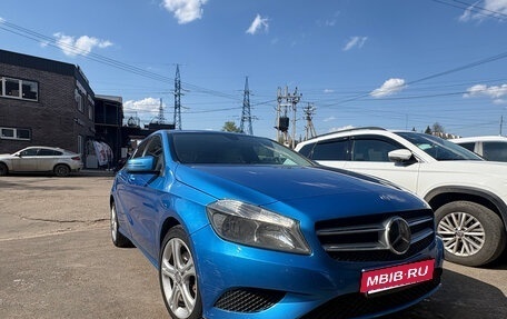 Mercedes-Benz A-Класс, 2013 год, 900 000 рублей, 11 фотография