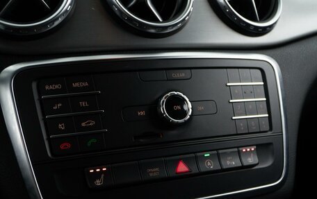 Mercedes-Benz GLA, 2016 год, 1 367 444 рублей, 15 фотография