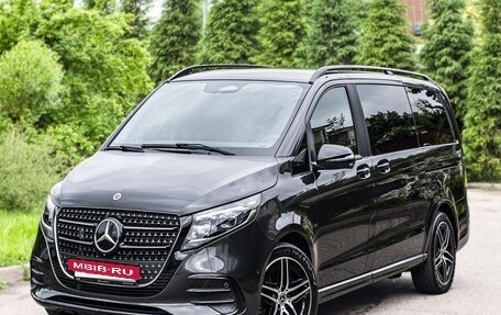 Mercedes-Benz V-Класс, 2024 год, 10 000 000 рублей, 8 фотография
