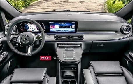 Mercedes-Benz V-Класс, 2024 год, 10 000 000 рублей, 15 фотография