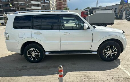 Mitsubishi Pajero IV, 2011 год, 2 250 000 рублей, 8 фотография