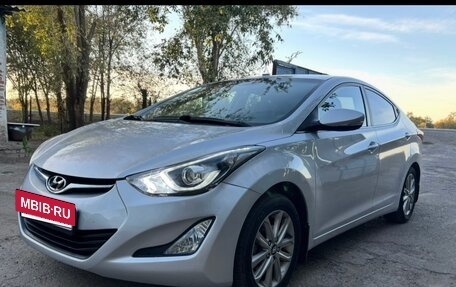 Hyundai Elantra V, 2014 год, 1 250 000 рублей, 2 фотография