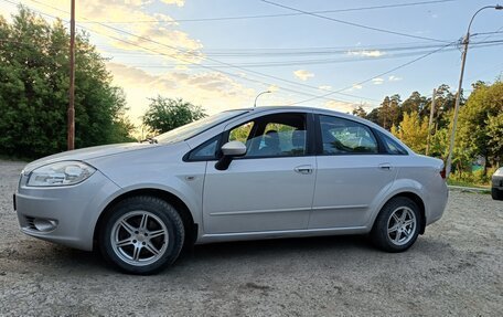 Fiat Linea, 2011 год, 400 000 рублей, 2 фотография