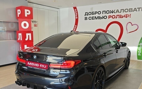 BMW 5 серия, 2018 год, 4 300 000 рублей, 4 фотография