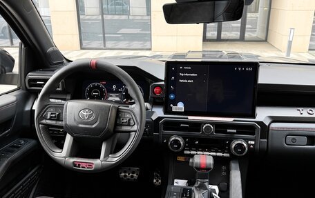 Toyota Tacoma, 2025 год, 10 990 000 рублей, 2 фотография