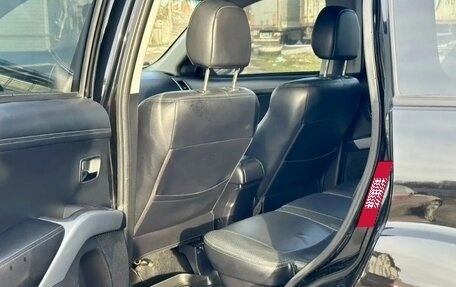 Mitsubishi Outlander III рестайлинг 3, 2011 год, 1 249 000 рублей, 13 фотография