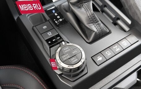 Toyota Tacoma, 2025 год, 10 990 000 рублей, 25 фотография
