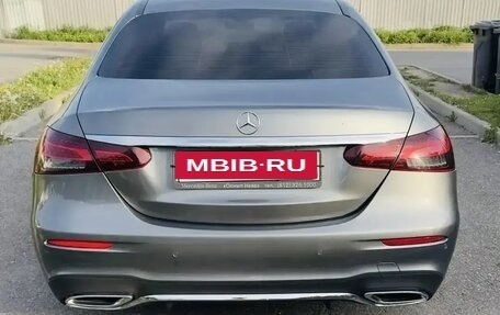 Mercedes-Benz E-Класс, 2020 год, 4 300 000 рублей, 12 фотография