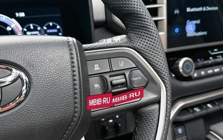 Toyota Sequoia, 2025 год, 13 990 000 рублей, 15 фотография