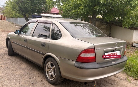 Opel Vectra B рестайлинг, 1996 год, 220 000 рублей, 4 фотография