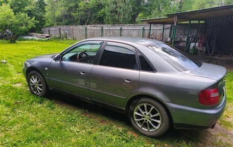 Audi A4, 1997 год, 470 000 рублей, 3 фотография