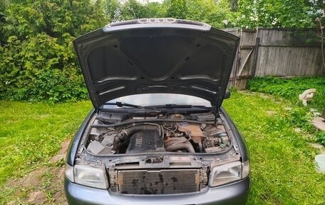 Audi A4, 1997 год, 470 000 рублей, 12 фотография