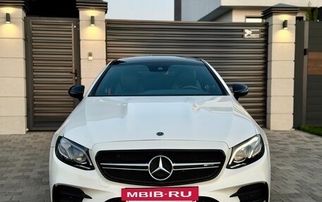 Mercedes-Benz E-Класс AMG, 2018 год, 4 799 000 рублей, 2 фотография