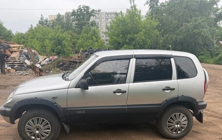 Chevrolet Niva I рестайлинг, 2005 год, 310 000 рублей, 4 фотография