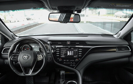 Toyota Camry, 2020 год, 3 189 000 рублей, 14 фотография