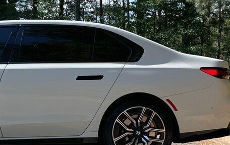 BMW 7 серия, 2023 год, 9 890 000 рублей, 4 фотография