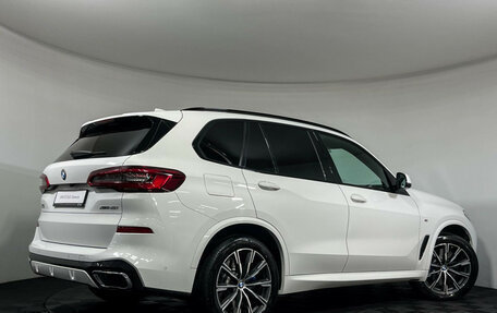 BMW X5, 2019 год, 5 990 000 рублей, 2 фотография