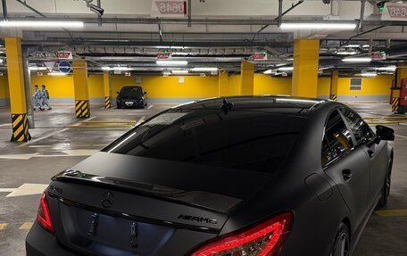 Mercedes-Benz CLS, 2015 год, 2 600 000 рублей, 8 фотография