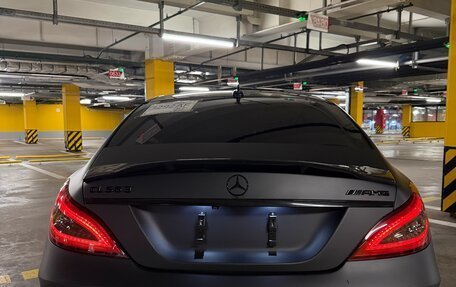Mercedes-Benz CLS, 2015 год, 2 600 000 рублей, 9 фотография