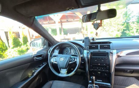 Toyota Camry, 2016 год, 1 800 000 рублей, 7 фотография