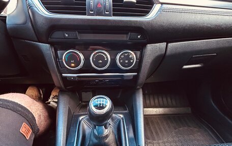 Mazda 6, 2015 год, 1 080 000 рублей, 19 фотография