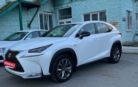 Lexus NX I, 2014 год, 2 200 000 рублей, 2 фотография