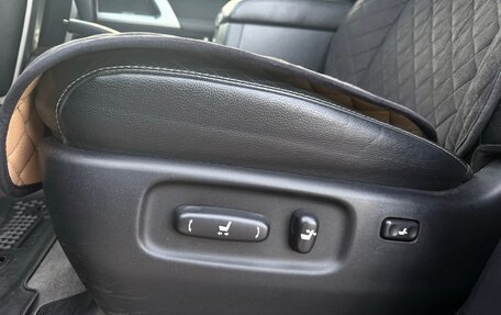 Toyota Land Cruiser 200, 2012 год, 3 350 000 рублей, 12 фотография