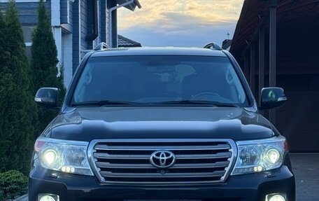 Toyota Land Cruiser 200, 2012 год, 3 350 000 рублей, 9 фотография