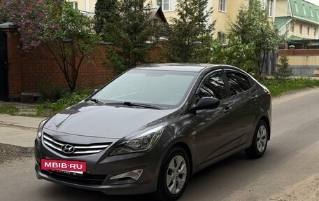 Hyundai Solaris II рестайлинг, 2015 год, 1 019 999 рублей, 3 фотография