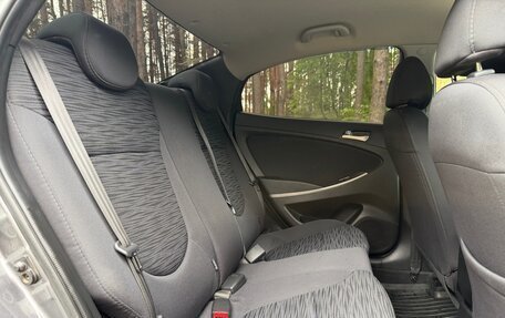 Hyundai Solaris II рестайлинг, 2015 год, 1 019 999 рублей, 20 фотография