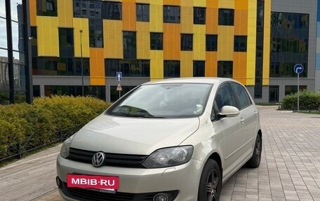 Volkswagen Golf VI, 2010 год, 900 000 рублей, 3 фотография