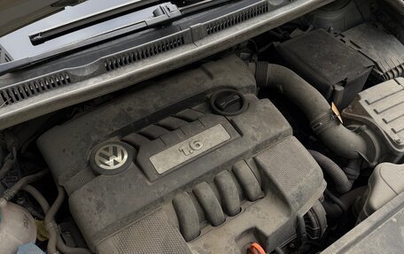 Volkswagen Golf VI, 2010 год, 900 000 рублей, 15 фотография