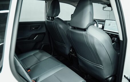 Toyota RAV4, 2026 год, 4 000 000 рублей, 17 фотография