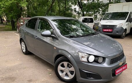 Chevrolet Aveo III, 2013 год, 750 000 рублей, 1 фотография